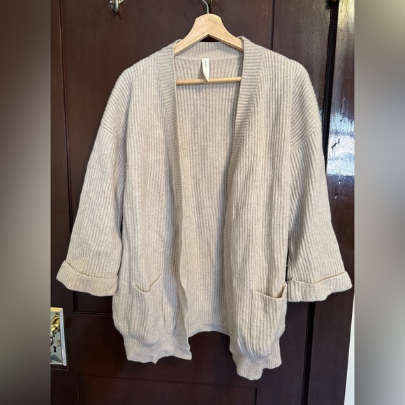 Nap 100% Cashmere Oversized Cardigan - Picture 3 of 7